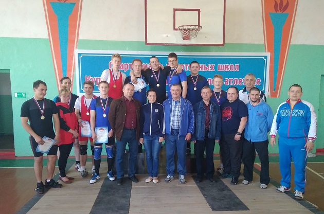 Соревнования по тяжелой атлетике в зачет III спартакиады спортивных школ Курганской области